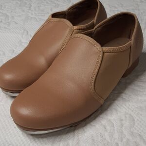 Theatricals Tan/Nude Tapping/ Clogging Shoe